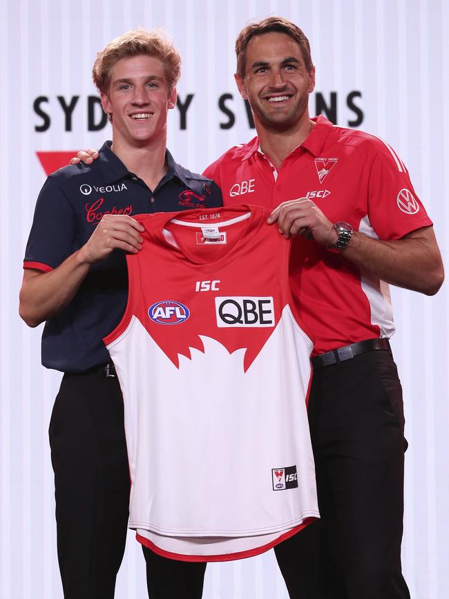 Dylan Stephens poses with new teammate Josh Kennedy. Picture: Michael Willson/AFL Photos