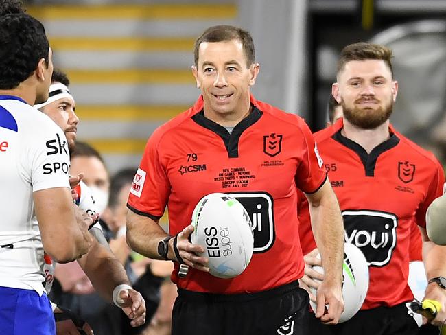 Ben Cummins (C) refereed his 400th NRL game on Friday night. (Photo by Albert Perez/Getty Images)