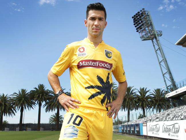 Luis Garcia signs for Central Coast Mariners in Australia, Football News