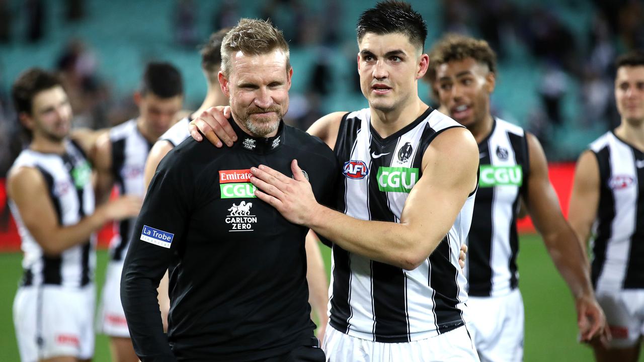 Collingwood coach Nathan Buckley with Brayden Maynard. Photo by Phil Hillyard.