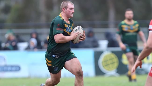 Ben Arandt on the charge for Mittagong Lions. Picture: Steve Montgomery