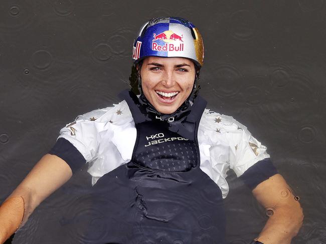 WEEKEND TELEGRAPHS SPECIAL. FEBRUARY 24, 2022.ÃPLEASE CONTACT WEEKEND PIC EDITOR JEFF DARMANIN BEFORE PUBLISHING.Pictured is Olympic Kayaker Jess Fox at the Penrith Whitewater Stadium today where she has started training again. Picture: Tim Hunter.