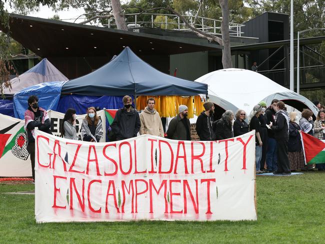 Pro-Palestine protesters at the Monash University. Picture: Brendan Beckett