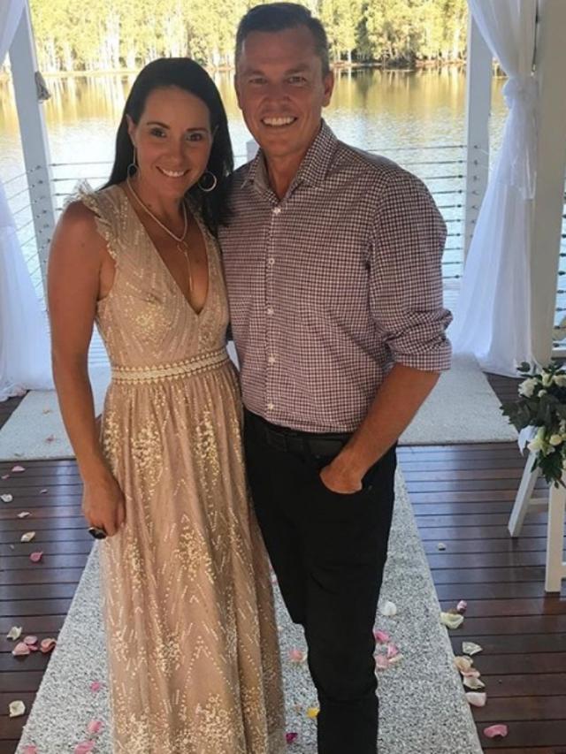 Claire and Chris Chadwick gave up drinking and lost 32kg. (Pic: Instagram)