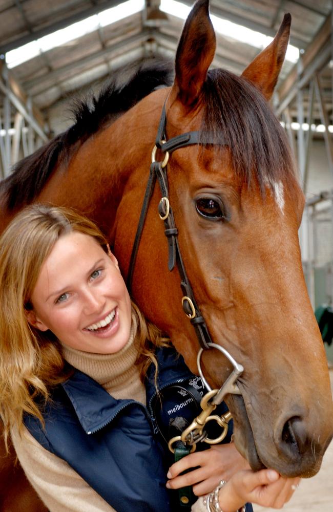 Cumani worked as a strapper for several years.