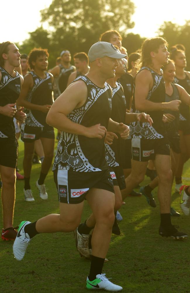 Gary Ablett Jr running with the Palmerston Magpies squad. Picture: (A)manda Parkinson