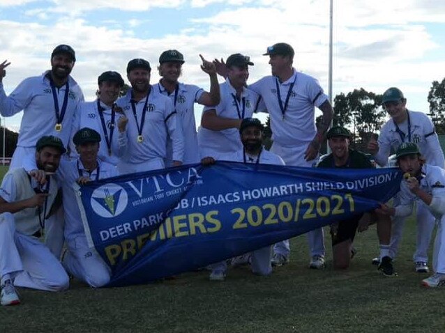 Craigieburn celebrates its VTCA Division 1 premiership.