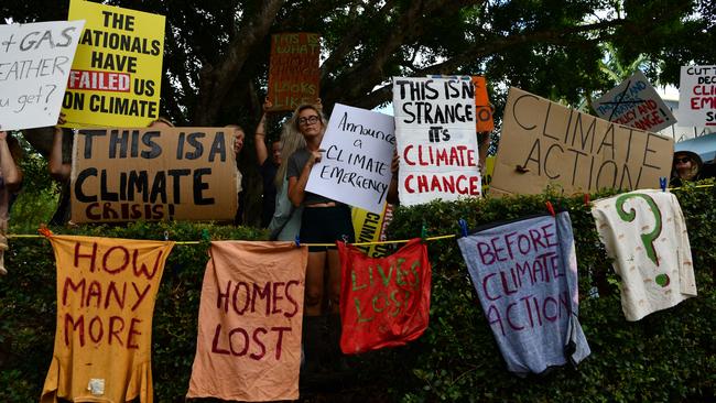 Mr Morrison defended his government’s response to the northern NSW floods. Picture: Elise Derwin / News Corp