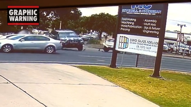 Stolen car in shocking crash (7NEWS)