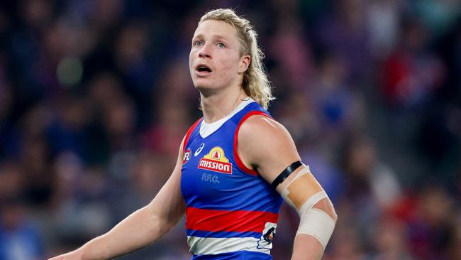 Beveridge says he’s been assured Bulldogs goalsneak Cody Weightman does not need surgery on his ‘loose elbow’. Picture: Dylan Burns / Getty Images