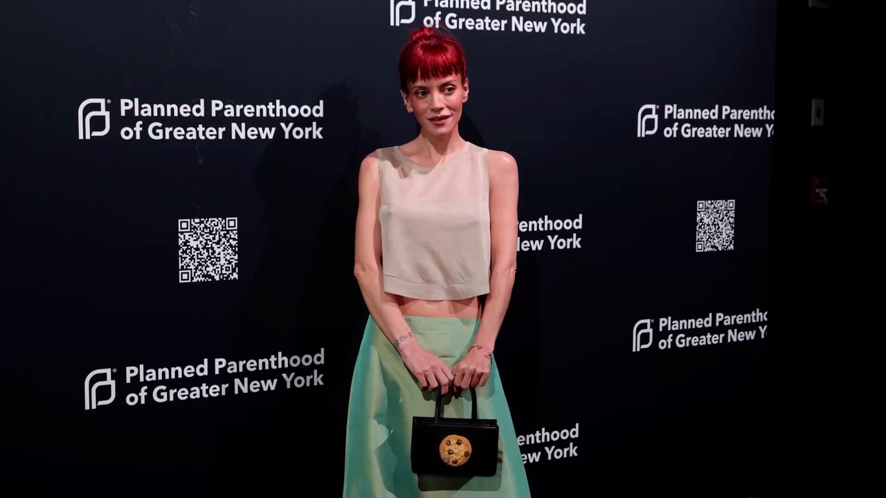 Lily Allen likens social media ban to 'withdrawing from drugs'