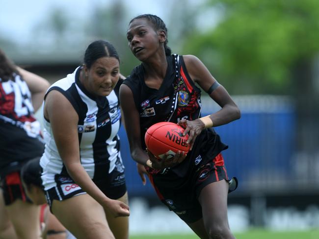 Maria Rioli in round one of the NTFL 22/23 season. Picture: (A)manda Parkinson