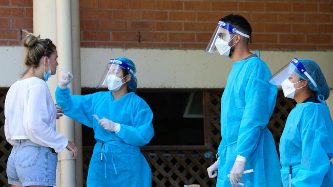 Nurses testing people for Covid at Killara. Picture: NCA Newswire/Gaye Gerard