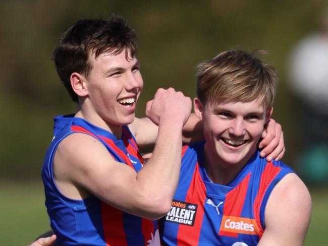 MELBOURNE, AUSTRALIA - SEPTEMBER 15: Finn OÃ¢â¬â¢Sullivan of the Chargers celebrates a goal with Tom Gross during the 2024 Coates Talent League Boys Second Preliminary Final match between the GWV Rebels and the Oakleigh Chargers at RSEA Park on September 15, 2024 in Melbourne, Australia. (Photo by Rob Lawson/AFL Photos)