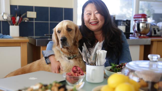 Nina Maehashi —  is a successful food blogger.