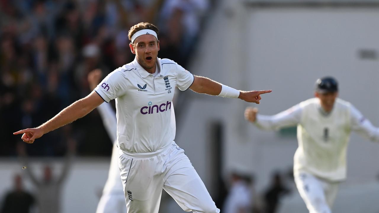 English quick Stuart Broad celebrates the wicket of Alex Carey in the final match of his career on Day 5 of the final Ashes Test at The Oval. Picture: Gareth Copley/Getty Images.