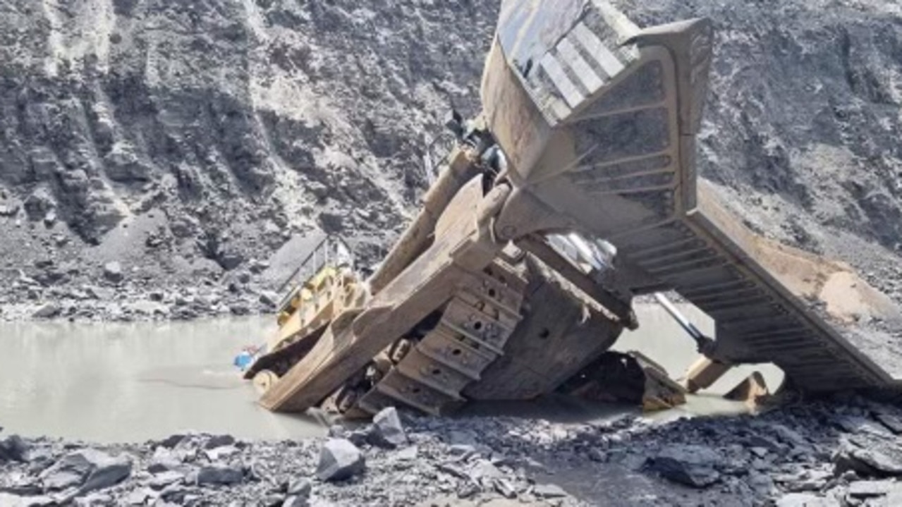 RSHQ investigated a dozer incident at Curragh mine (pictured) less than 12 hours before a man was seriously injured at Saraji mine when a dozer reportedly rolled 12 times down the dig face.