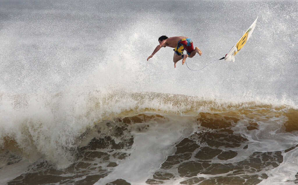 Alexandra Headland gets good lefts and rights for longboarders and shortbaorders alike. Picture: Nicholas Falconer