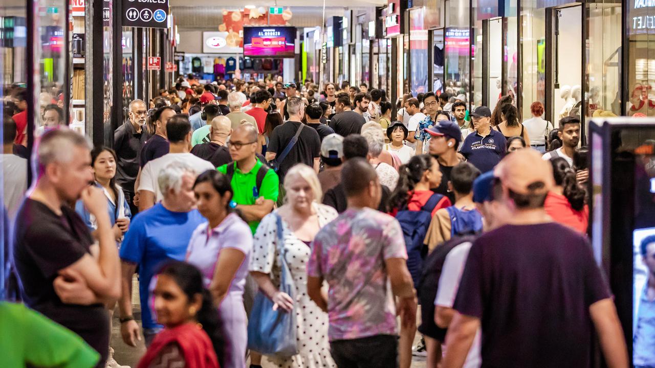 Retail crowds peak in the week leading up to Christmas. Picture: Nigel Hallett