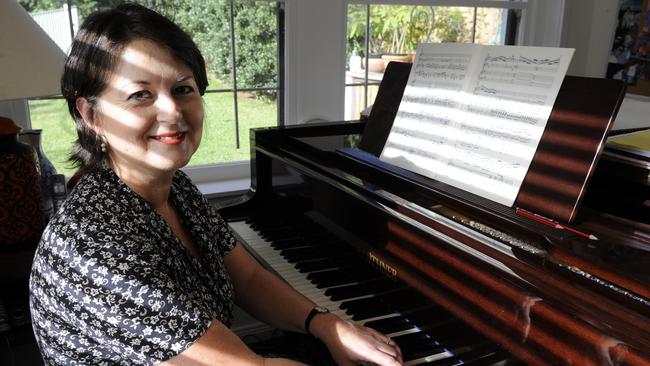 Pianist Kathryn Selby performed an all-Beethoven concert in her latest Friends series.