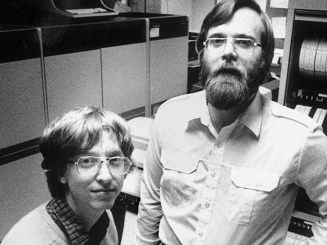 1981 photo of Microsoft founders Bill Gates (L) & Paul Allen in Bellevue, /Washington. headshot