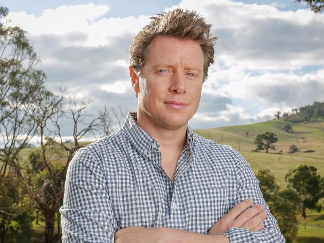 THIS IS EMBARGOED FOR THE HERALD SUN WEEKEND UNTIL JULY 14Barefoot Investor Scott Pape, with his wife Liz, at their farm in rural Victoria. Picture- Nicole Cleary