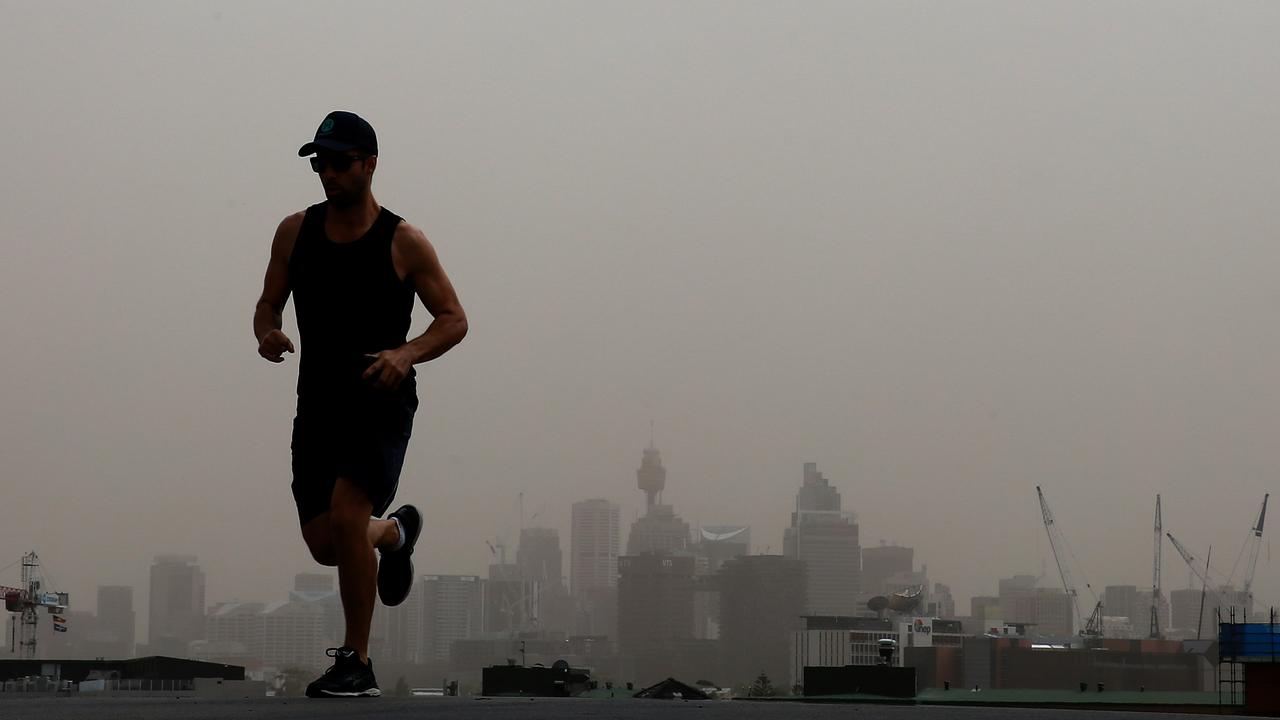 Sydney dust storm: Health, asthma, breathing, air quality | Stay indoors?