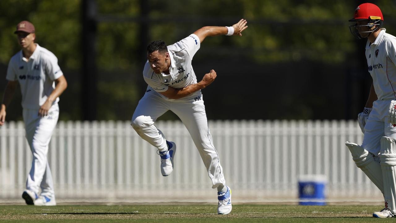 Scott Boland bowling for Victoria . (Photo by Darrian Traynor/Getty Images)