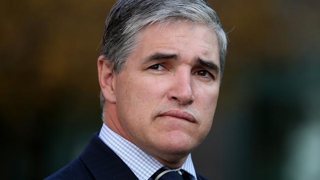 KAP leader Robbie Katter says coal-fired power stations take too long to come on stream.