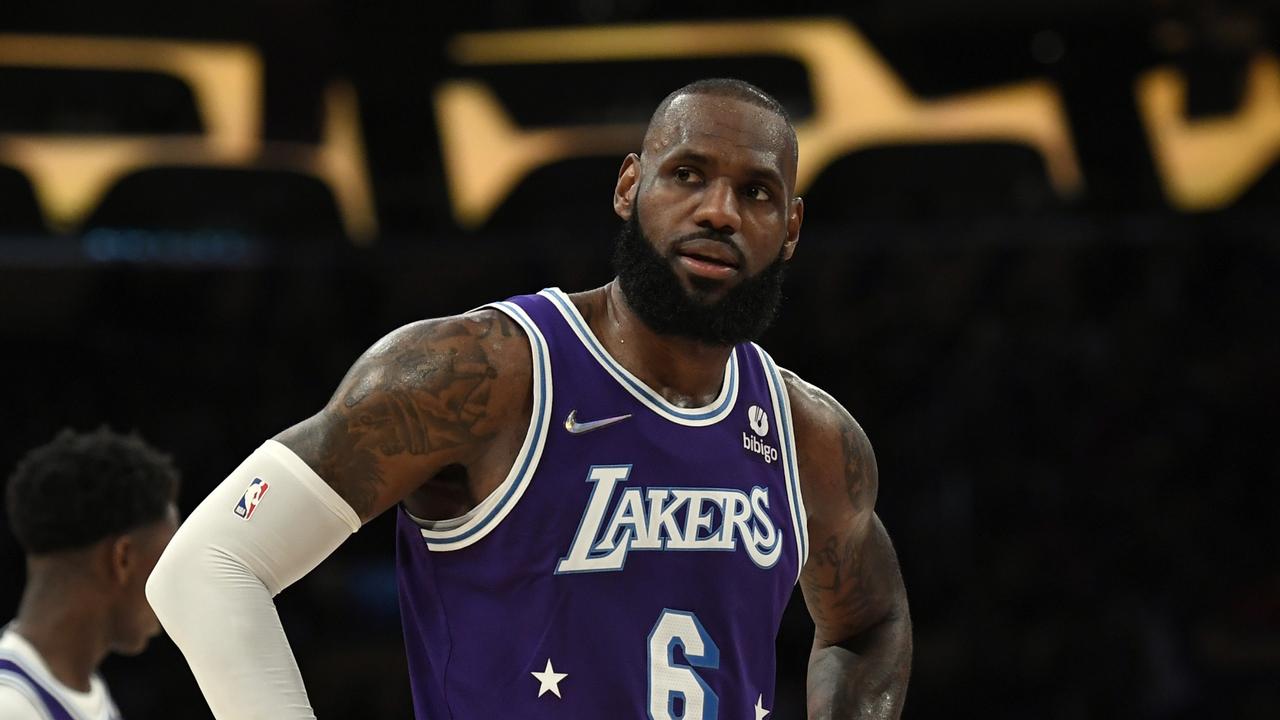 LeBron James, Lakers dominating jersey sales in 2021-22