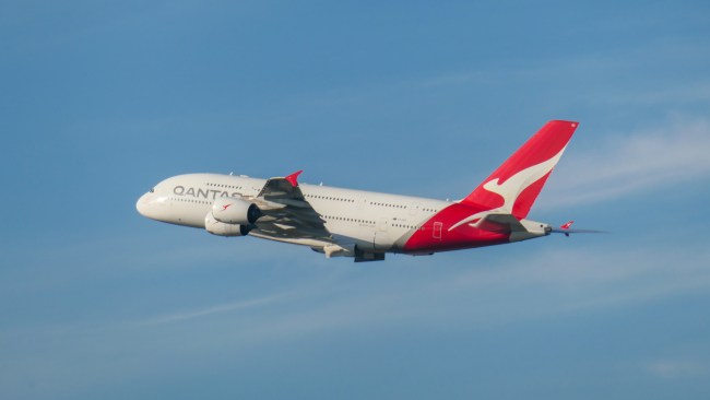 How to earn 20,000 Qantas points fast