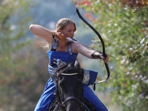 Steph Batterham competing in horse archery