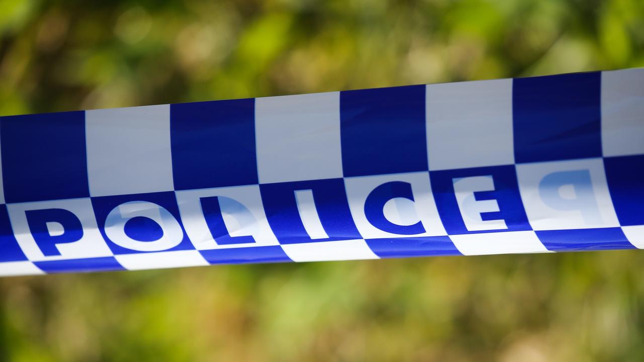 Riverina Hwy, Albury: Teenager, 16, dies following horror crash | news ...