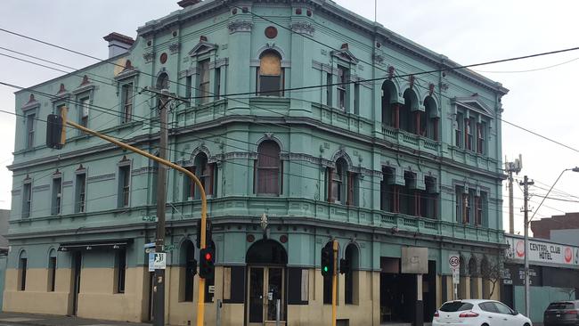 Central Club Hotel, corner of Swan and Coppin streets, Richmond.