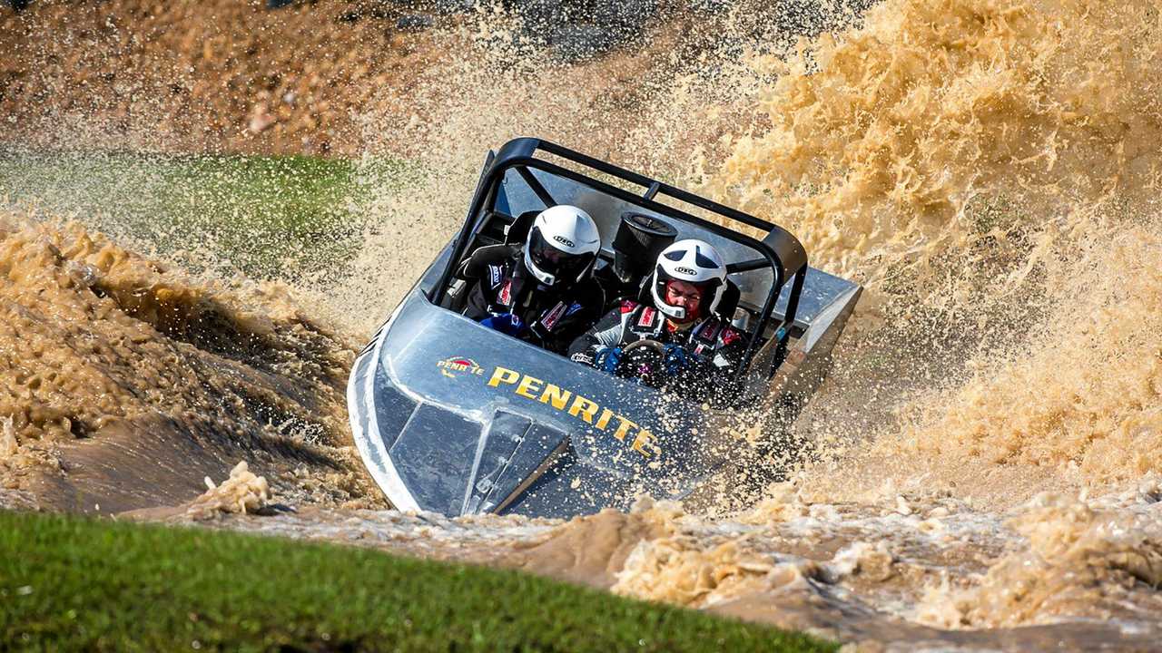 V8s thunder on the water Daily Telegraph