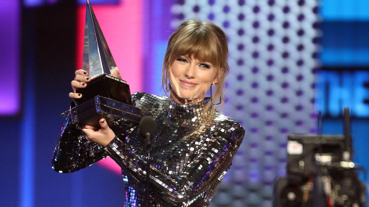 American Music Awards 2018: Full Winners List, Taylor Swift And Cardi B 