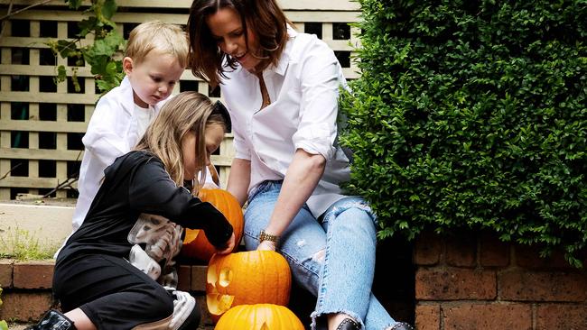 Marnee Dixon with kids Claudia and Malcolm. Picture: Martin Keep