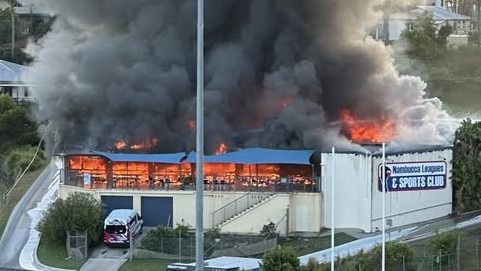 Nambucca Leagues and Sports Club on fire in the early hours of Wednesday, January 22. Picture: Facebook.