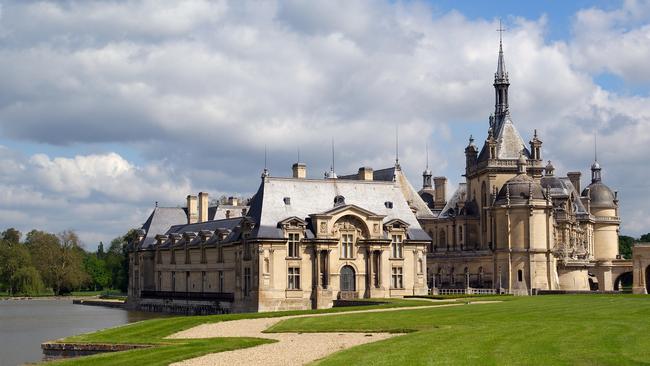 Chateau de Chantilly.