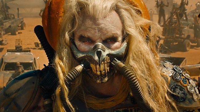  Hugh Keays-Byrne as Immortan Joe in Mad Max: Fury Road.