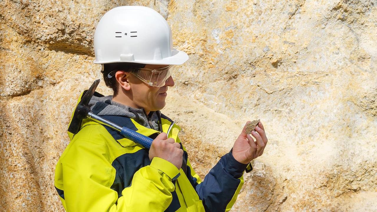 NIM hot on the heels of gallium host rock