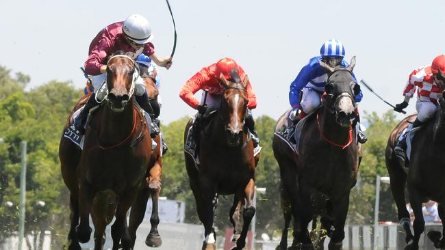 Madotti (left) wins at the Gold Coast. Picture: Grant Peters, Trackside Photography