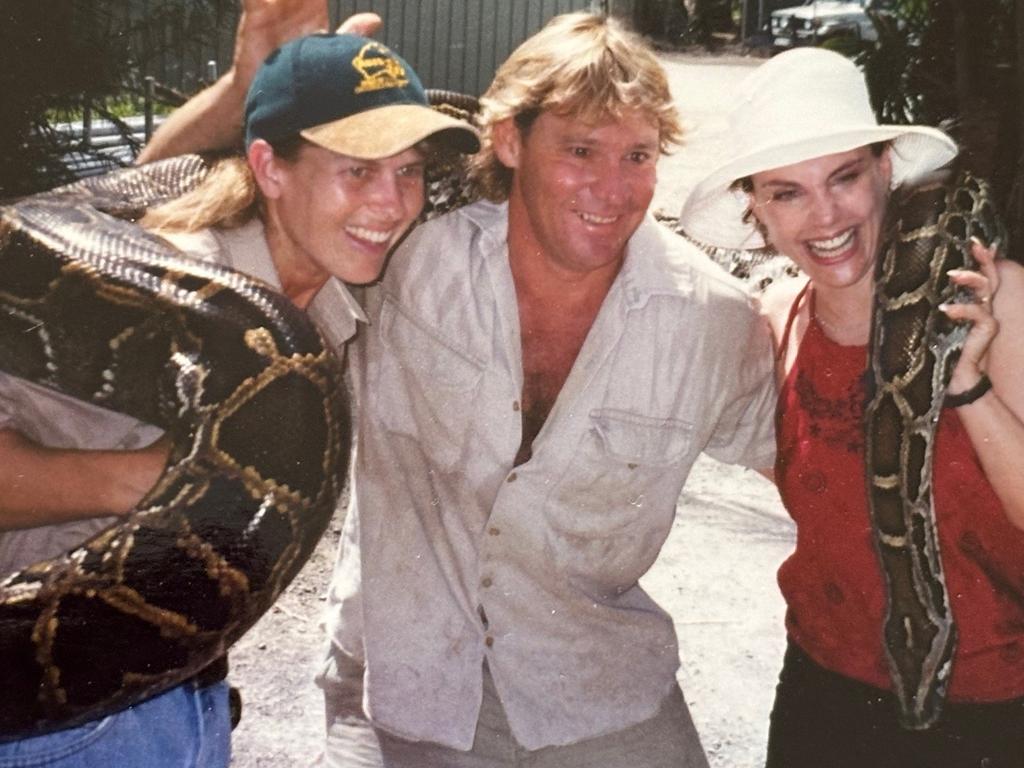 Terri and Steve Irwin with actress Sigrid Thornton.