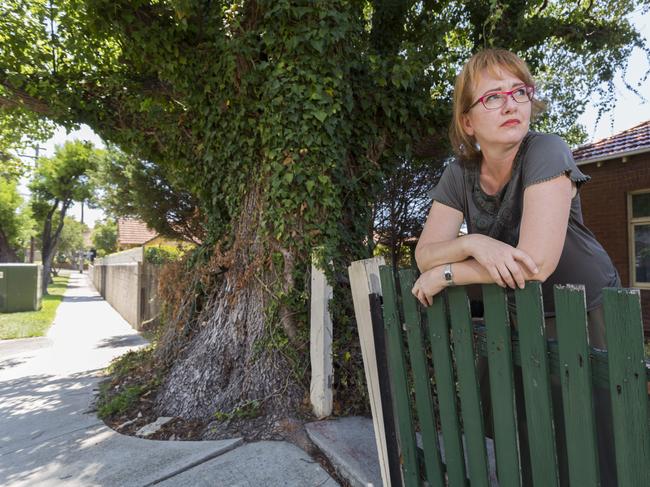 Haberfield resident Linda Viskovic’s brother tripped on this tree and died from the injuries.  Image AAP/Matthew Vasilescu