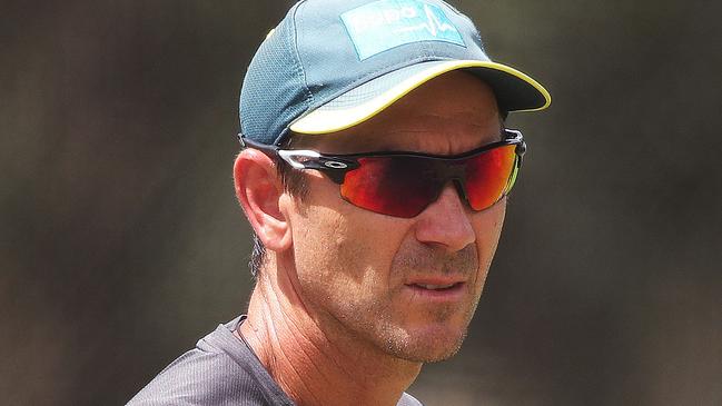 Coach Justin Langer said Peter Handscomb was close to being selected for the World Cup. Picture: Phil Hillyard