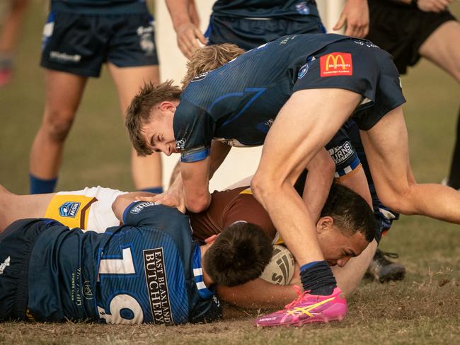Zhaoquin-Pani Tupulua scores for Cambridge Park. Pics by Julian Andrews.