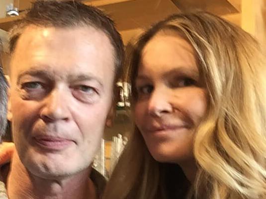 A supplied image obtained on Sunday February 28, 2021, show an Instagram post made by diannaglow captioned "Look at my good friend Erik!" Elle Macpherson is pictured with Andrew Wakefield and a fan at a 2019 autism conference in Chicago. Picture: Instagram, Source: https://www.instagram.com/p/Bx5AzRTj74v/?igshid=rnwq7gcjvo3s