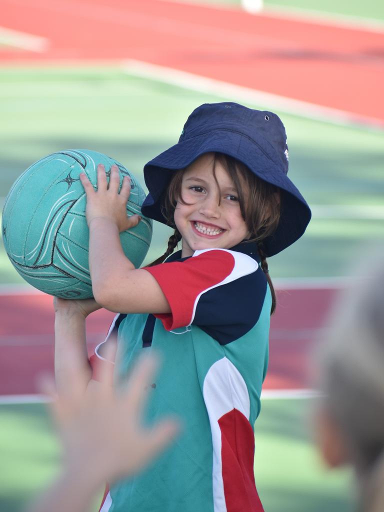 40+ photos: Netballers on court at Qld Firebirds’ community clinic ...