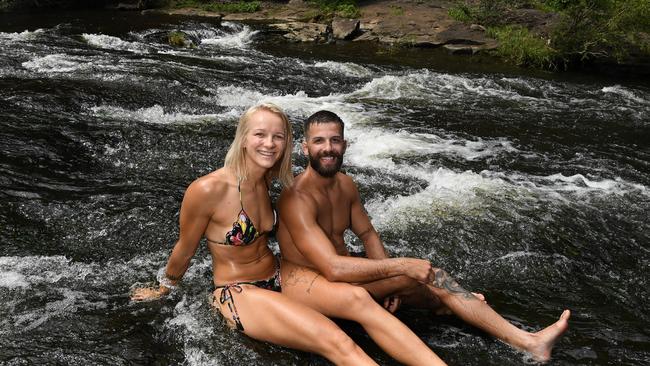 Ebba Hook from Sweden and Luis Crubellati from Italy cool down in Gardners Falls.