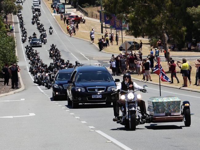 AUS OUT Funeral of murdered Rebels boss Nick Martin, at Pinaroo. The procession arrives at PinarooWed, 23 Dec. 2020.